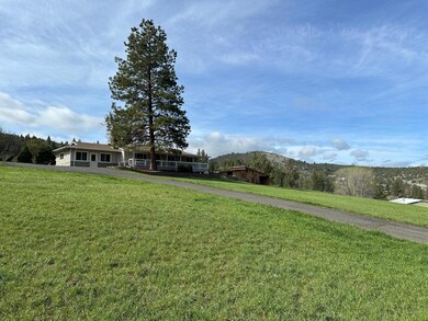 308 Edgewood Dr, Canyon City, OR 97820 - photo 3