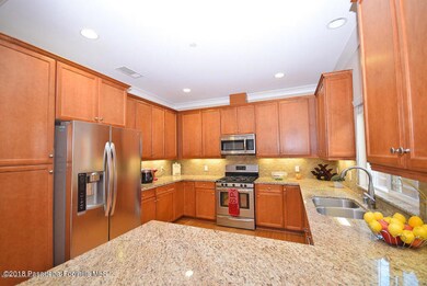 20171024005408443429000000-o