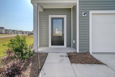 12-web-or-mls-CREM_101 Pescaro Ln_012