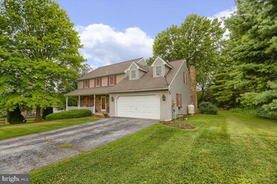 505 E Conestoga St, New Holland, PA 17557 - photo 2