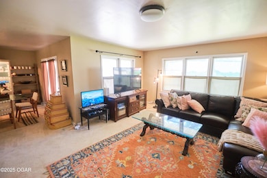 608 Sycamore Ln, Pittsburg, KS 66762 - photo 6