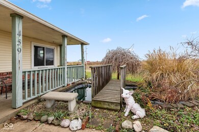 459 Cardinal Dr, Whiteland, IN 46184 - photo 3
