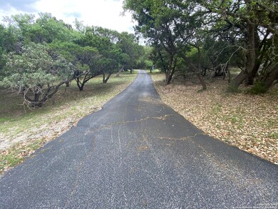 9202 Lookout Mesa, San Antonio, TX 78255 - photo 4