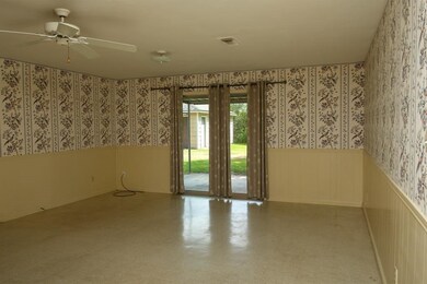 9231 Kostelnik St, Needville, TX 77461 - photo 6