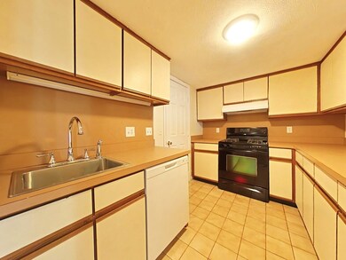 43 Harrison St unit D, Roslindale, MA 02131 - photo 5