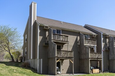 149 Pennacook Dr, Leominster, MA 01453 - photo 2