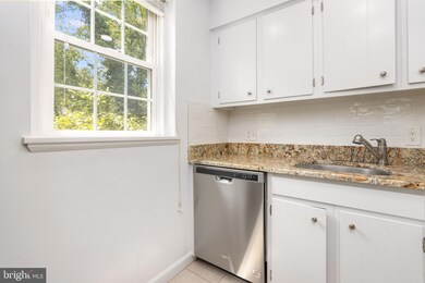 4608 31st Rd S unit A1, Arlington, VA 22206 - photo 6