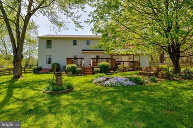 5608 Lasalle Ln, Sykesville, MD 21784 - photo 2