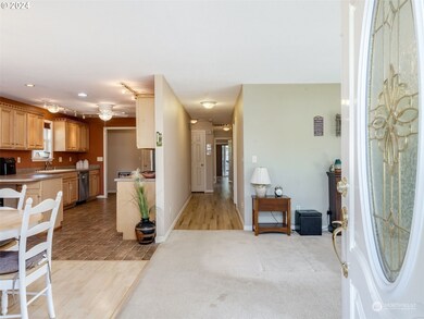 3143 Hemlock St, Longview, WA 98632 - photo 7