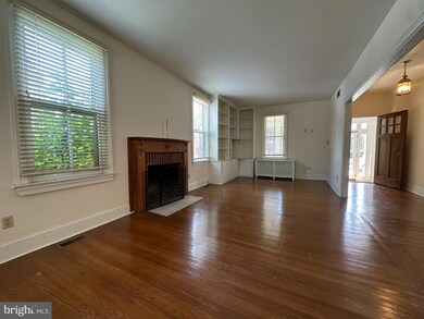 2401 W 18th St, Wilmington, DE 19806 - photo 4