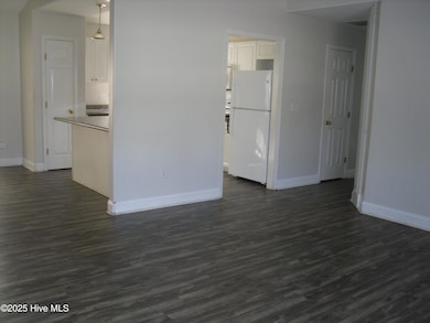 124 Pella Lane living room2