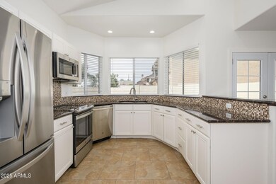 9-web-or-mls-Broadway-17