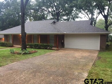 1200 1200 Lancashire, Tyler, TX 75703 - photo 4