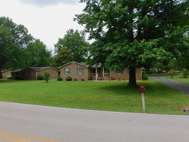 148 Sherwood Dr, Manchester, TN 37355 - photo 2