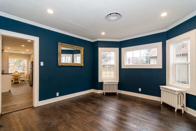 1347 Oak St-18