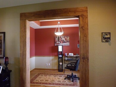 936 E Weldon 014