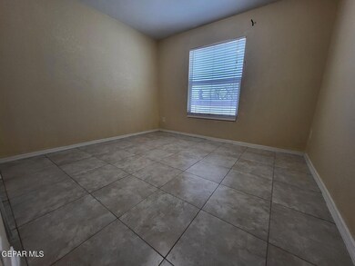 7365 N Loop Dr unit 3, El Paso, TX 79915 - photo 7