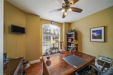 726 Woodlake Dr unit 17A, Aurora, OH 44202 - photo 4