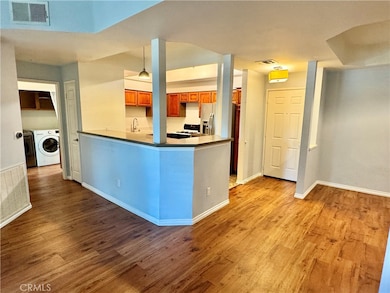 5420 Sylmar Ave unit 105, Sherman Oaks, CA 91401 - photo 5