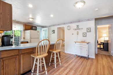 12 Lisa Rd, Randolph, MA 02368 - photo 5