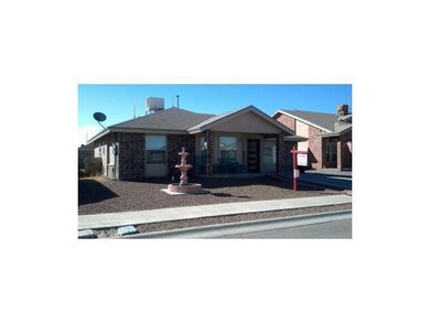 14524 Bryce Dr, Horizon City, TX 79928 - photo 2