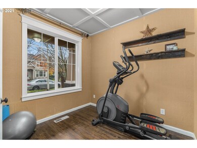 708 SW Grant Way, Troutdale, OR 97060 - photo 3