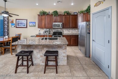 07_Kitchen_01