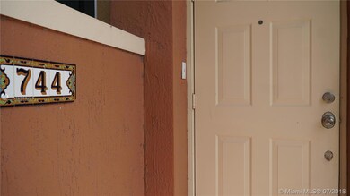 744 SW 106th Ave unit 2001, Pembroke Pines, FL 33025 - photo 4