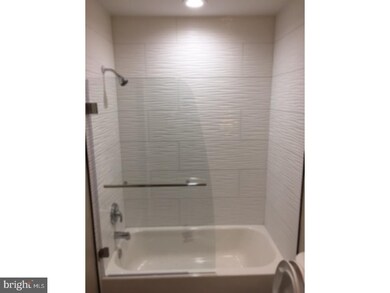 1364 Putnam Blvd unit 13, Wallingford, PA 19086 - photo 5