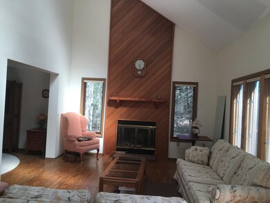 138 Eisenhower Dr, Lords Valley, PA 18428 - photo 2