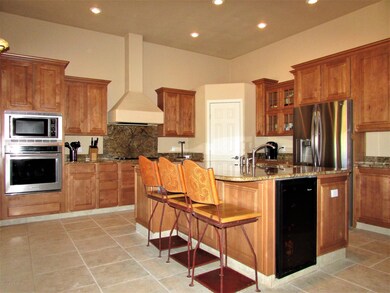 6705 Cimarron Cir, Farmington, NM 87402 - photo 7