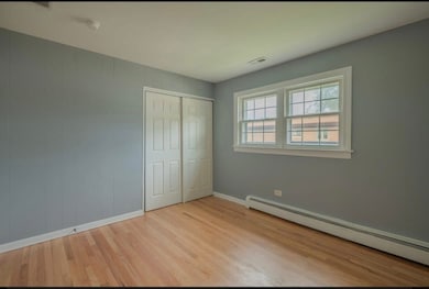 323 Marshall Rd unit 2, Bensenville, IL 60106 - photo 6