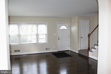 972 Fairmount Ave, Towson, MD 21204 - photo 3