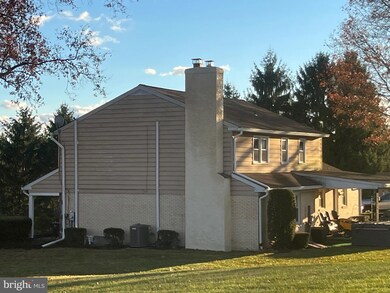 613 Hillcrest Dr, Perkasie, PA 18944 - photo 7