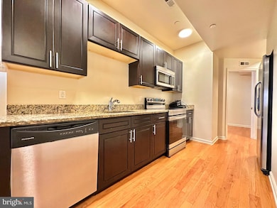 2233 N Camac St unit 2, Philadelphia, PA 19133 - photo 4