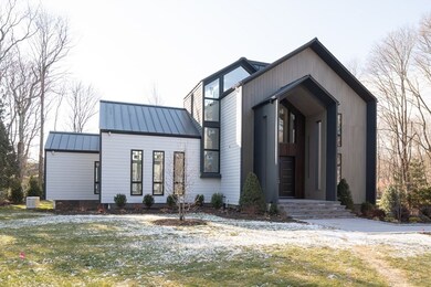 11 Willard Rd, Weston, MA 02493 - photo 3