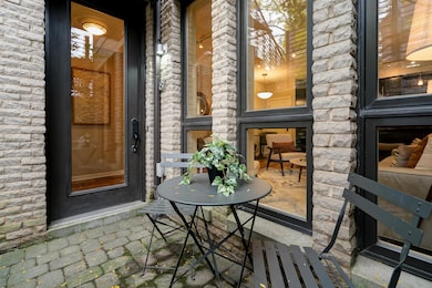87 n 5th-8