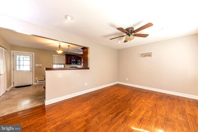 56 7th St, Franklinville, NJ 08322 - photo 4