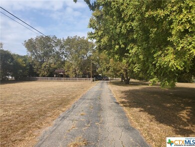 2105 River Rd unit B, San Marcos, TX 78666 - photo 3