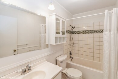 2211 Birch Ln, Rolling Meadows, IL 60008 - photo 6