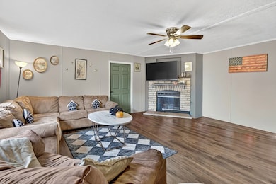 1295 Chestnut Ridge Rd, Chilhowie, VA 24319 - photo 4