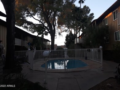Pool Setting