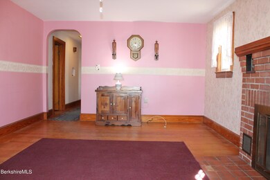 126 Connecticut Ave, Pittsfield, MA 01201 - photo 7