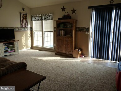 15040 Stone Ridge Rd, Greencastle, PA 17225 - photo 2