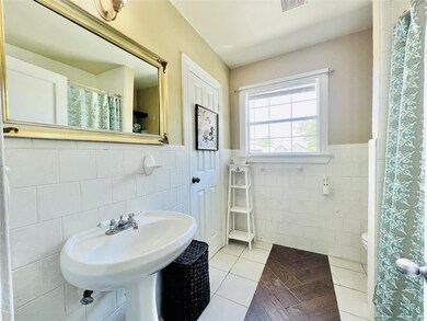 5212 Irvington Blvd unit B, Houston, TX 77009 - photo 6