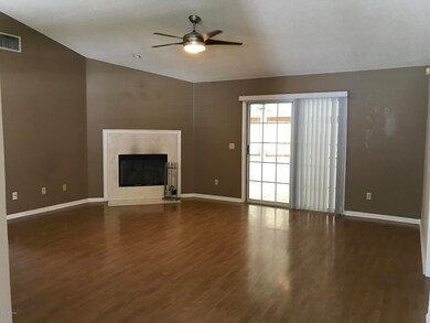 8266 Lakemont Dr, Jacksonville, FL 32216 - photo 4