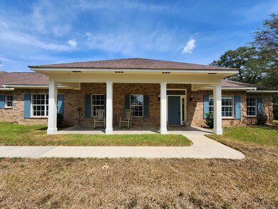 69 W Burnette Rd, Jayess, MS 39641 - photo 5