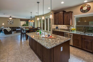 Kitchen, Eat-In, Family