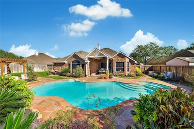 21463 Hannover Pines Dr, Spring, TX 77388 - photo 2