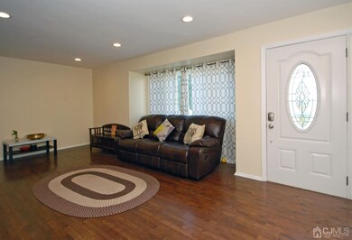7 Lincoln Ln unit C, Dayton, NJ 08810 - photo 5